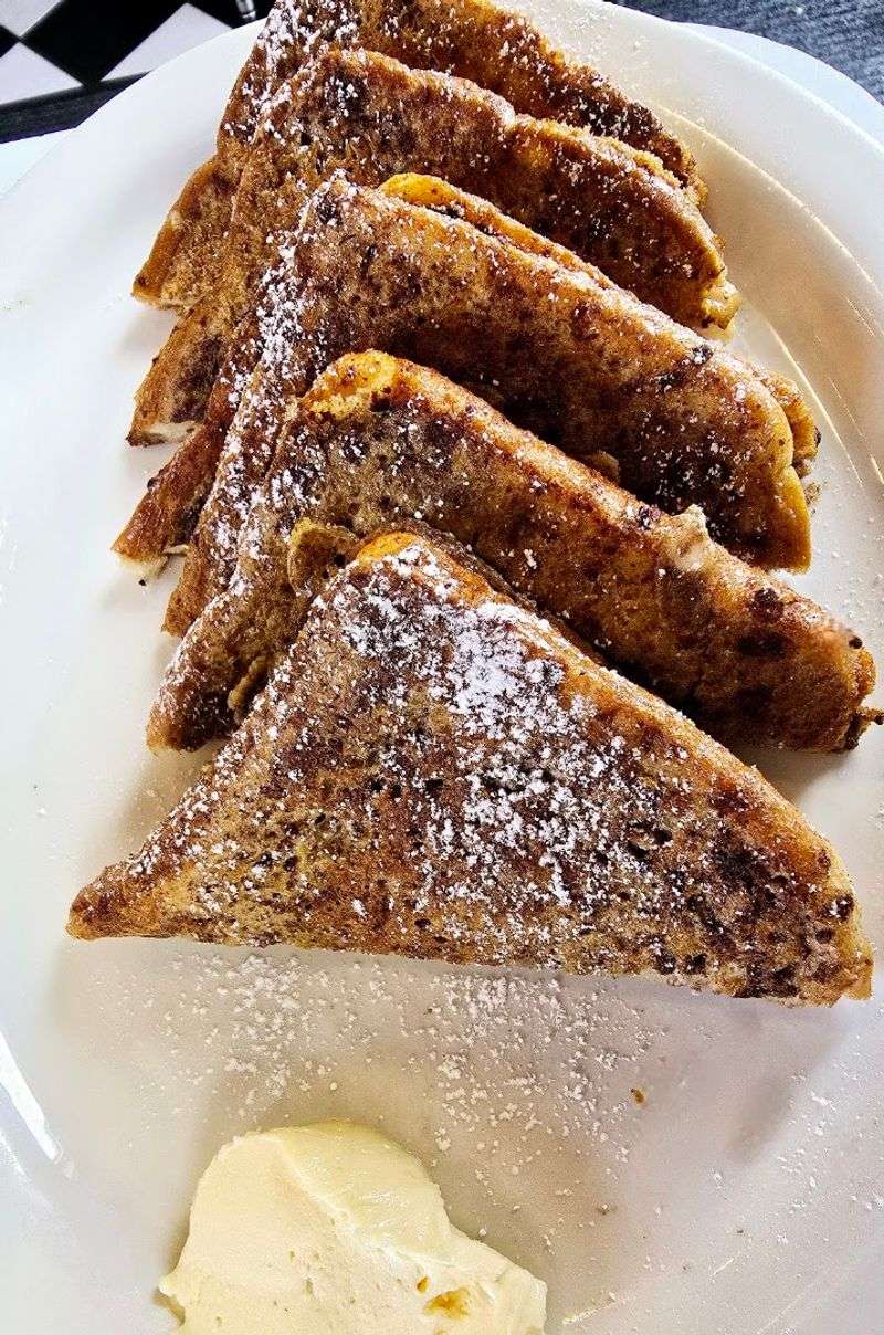 French Toast With Just the Right Sweetness