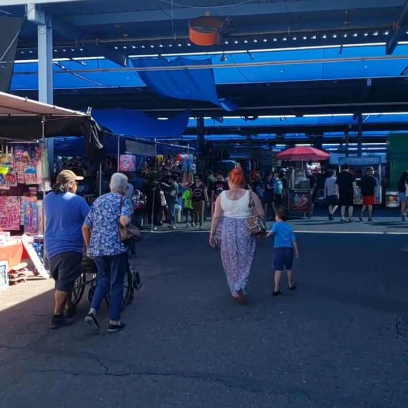 Fresh Fruits and Produce Straight From the Vendors