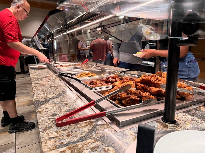 Fresh-Grilled Meats at Multiple Stations
