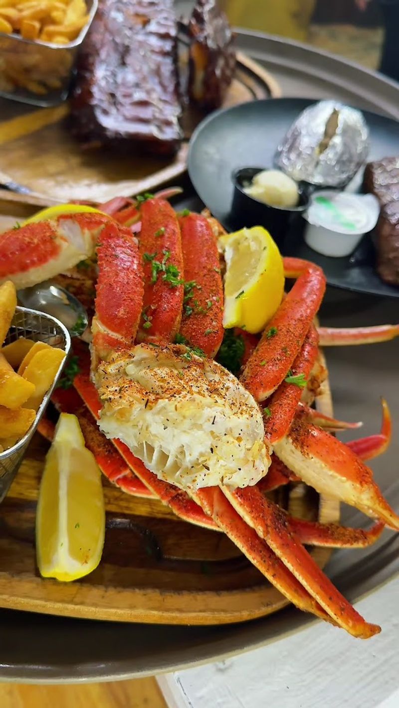Fresh Salmon and Seafood Done Right