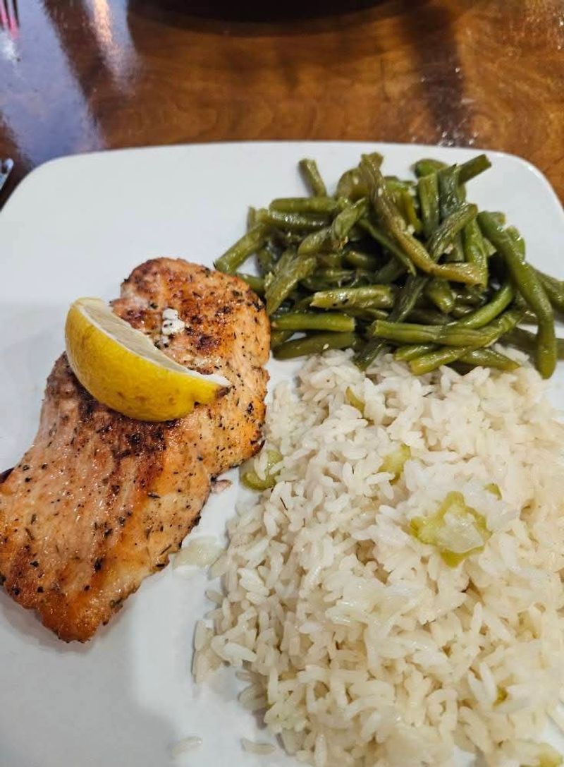 Fresh Seafood Options That Shine on the Menu