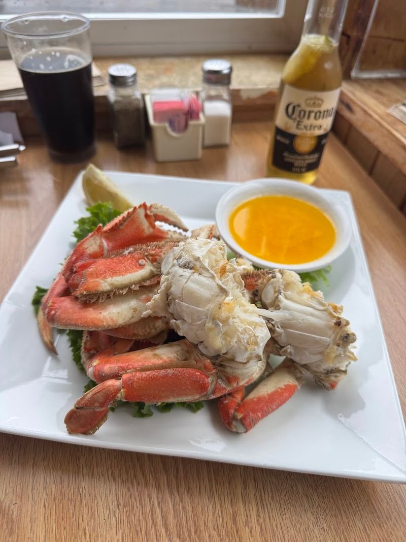 Fresh Whole Dungeness Crab That Keeps You Coming Back Fresh Whole Dungeness Crab That Keeps You Coming Back