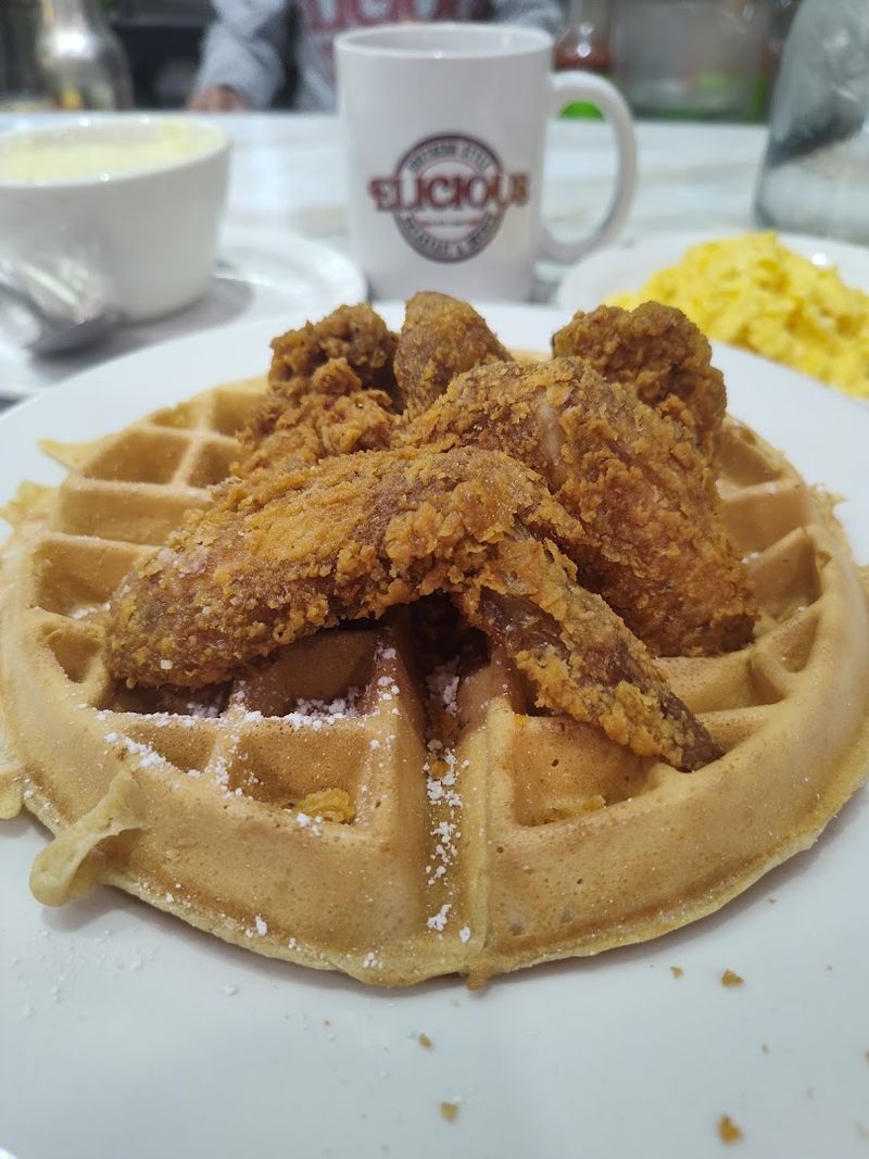 Fried Chicken Full of Juicy Flavor