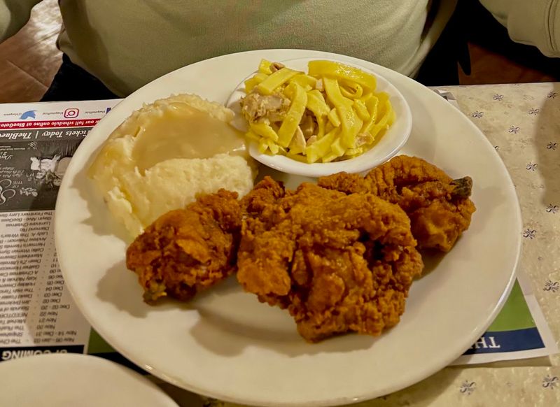 Fried Chicken That Keeps People Coming Back