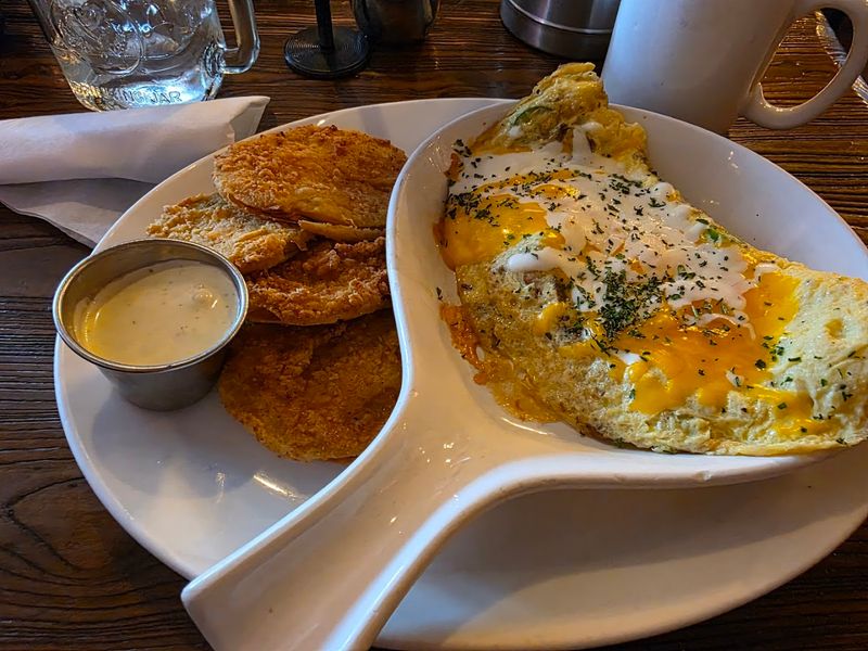 Fried Green Tomatoes With a Dipping Sauce From Another World