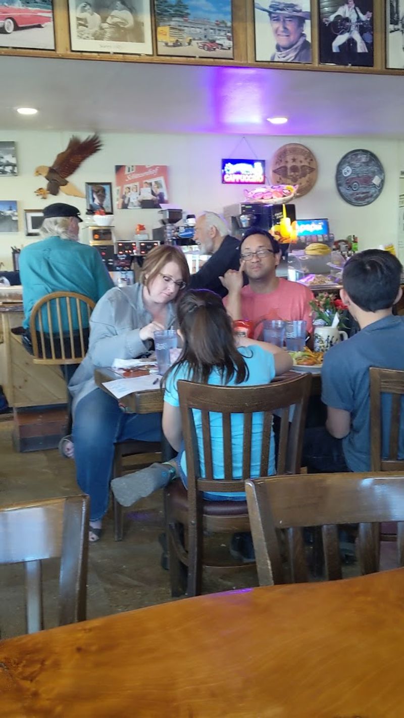 Friendly, Attentive Service That Feels Like Family Friendly, Attentive Service That Feels Like Family