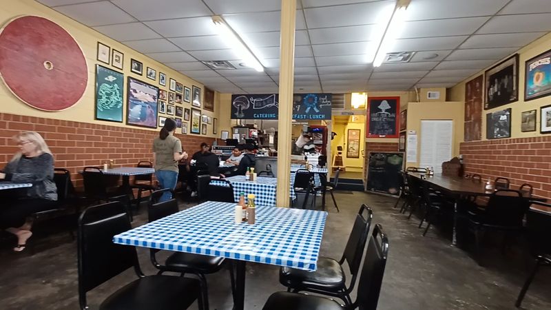 Friendly, Fast Service That Puts Fast Food to Shame