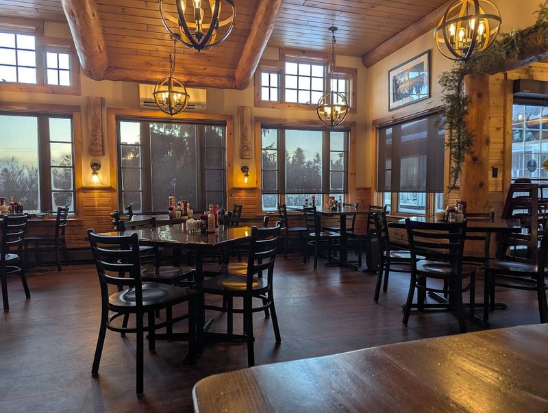 Friendly Staff Who Make Every Guest Feel Like a Regular Friendly Staff Who Make Every Guest Feel Like a Regular