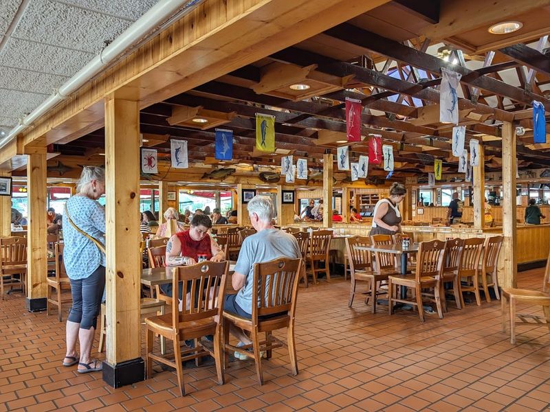 Friendly and Attentive Servers Who Enhance the Experience Friendly and Attentive Servers Who Enhance the Experience