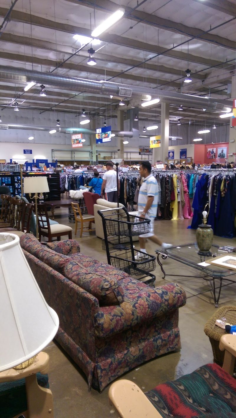 Furniture Finds That Change Weekly and Reward Patient Shoppers