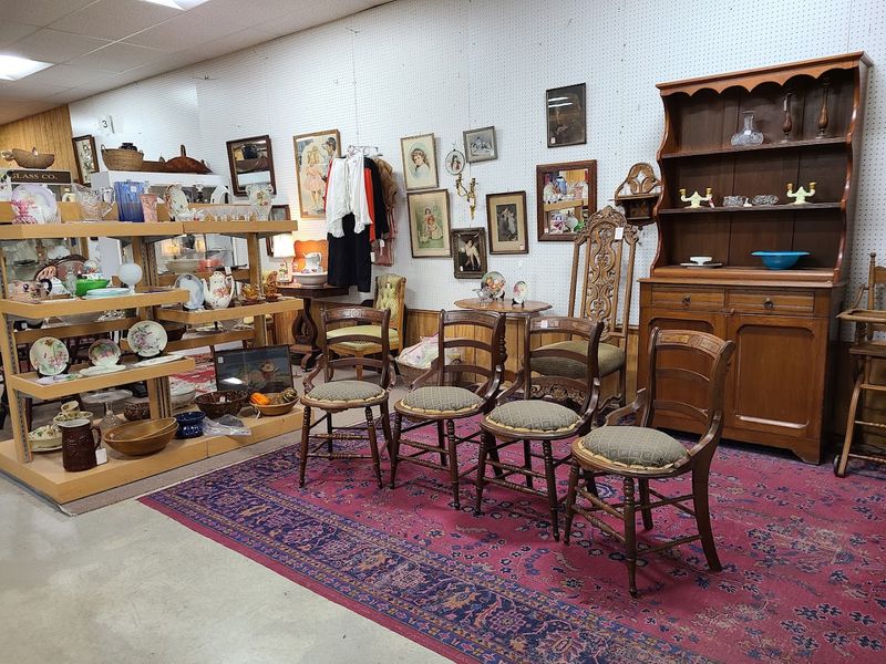 Furniture Finds That Transform a Room