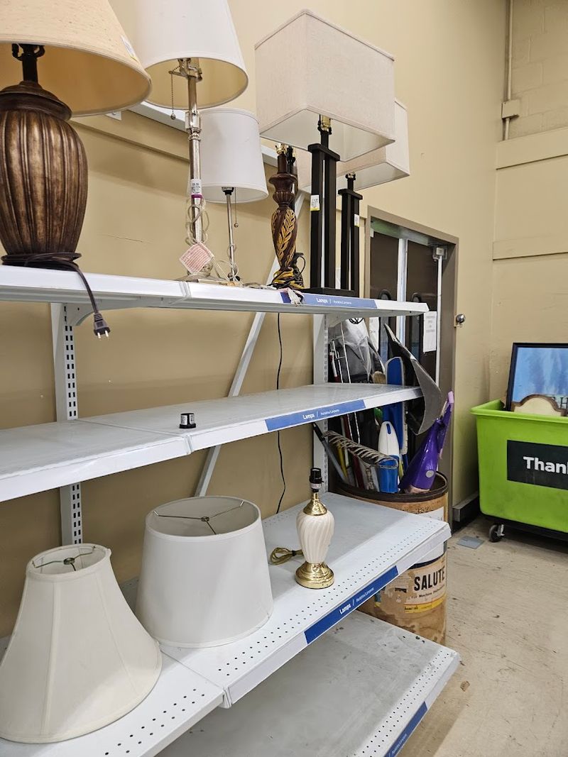 Furniture and Large Items That Transform Any Room Furniture and Large Items That Transform Any Room