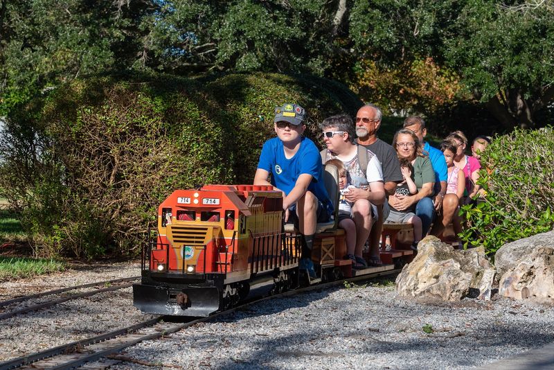 G-Gauge Trains That Are Just the Right Size