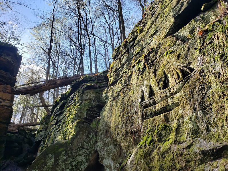 Geocaching at Worden's Ledges Geocaching at Worden's Ledges