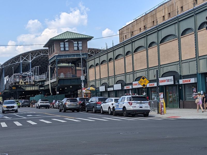 Getting There: Subway Access and Location Details