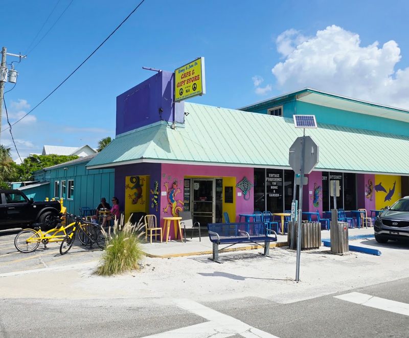 Ginny's & Jane E's Cafe - Anna Maria, Florida Ginny's & Jane E's Cafe - Anna Maria, Florida