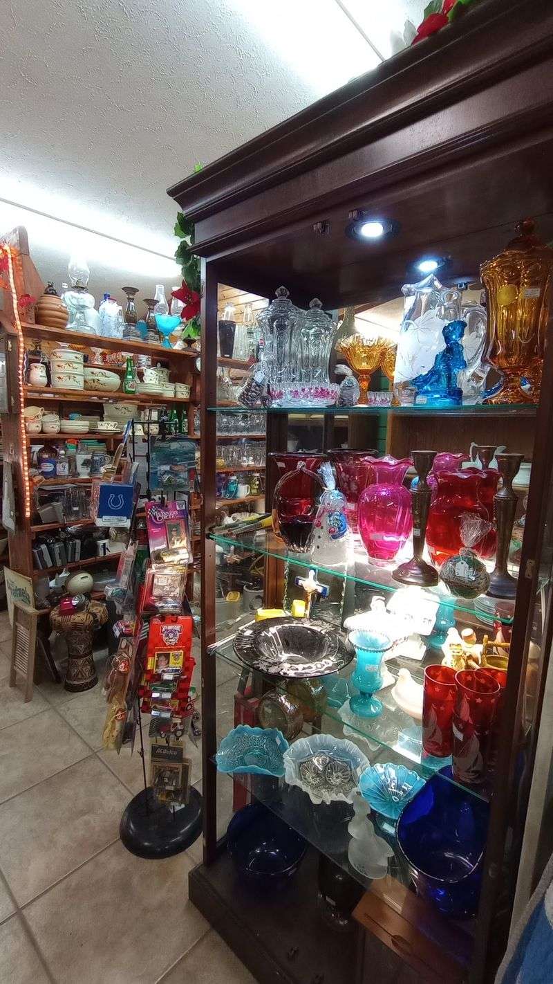 Glassware and Primitives That Collectors Dream About