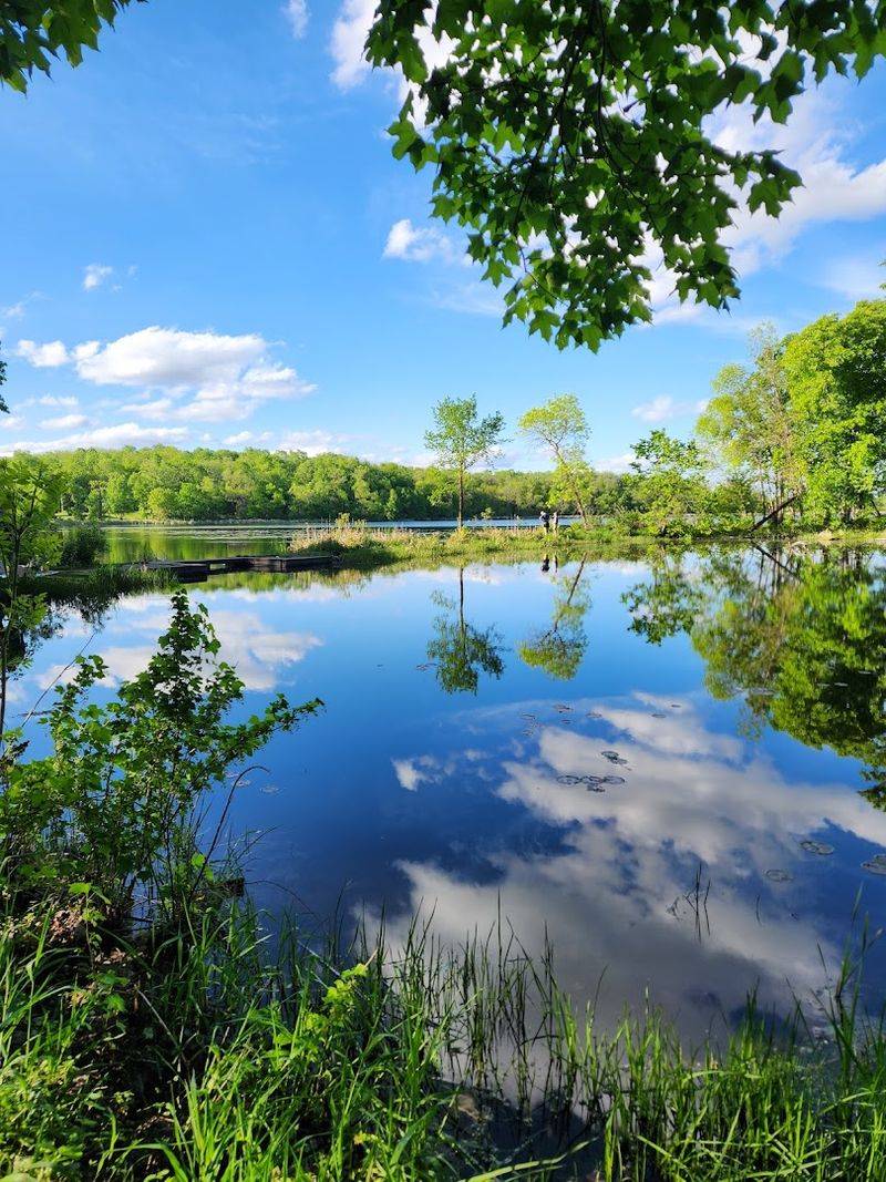 Gorgeous Lake Views That Stop You in Your Tracks