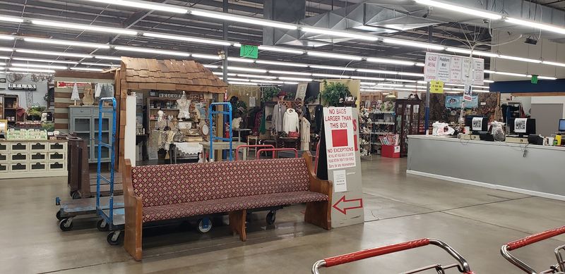 Great Parking and a Convenient Location