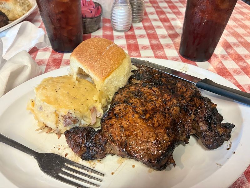 Grilled Pork Ribeye That Surprises Even the Most Devoted Steak Fans