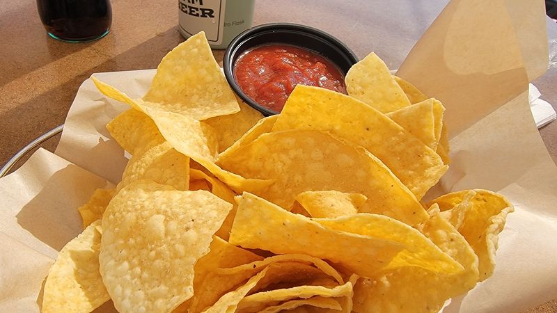 Guacamole So Fresh It Will Ruin Every Other Version for You Guacamole So Fresh It Will Ruin Every Other Version for You