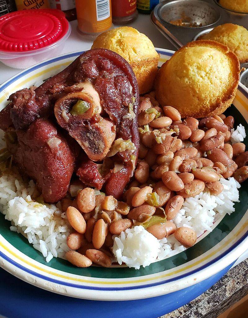 Ham hocks with beans