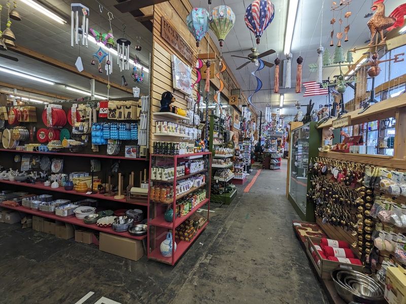 Handmade And Locally Crafted Gifts Worth Discovering
