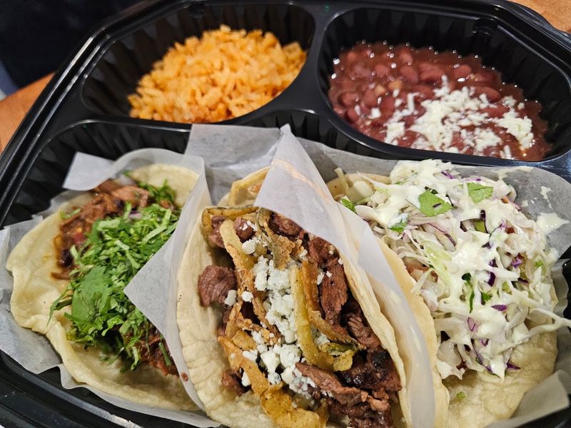 Handmade Corn Tortillas That Redefine the Standard Handmade Corn Tortillas That Redefine the Standard