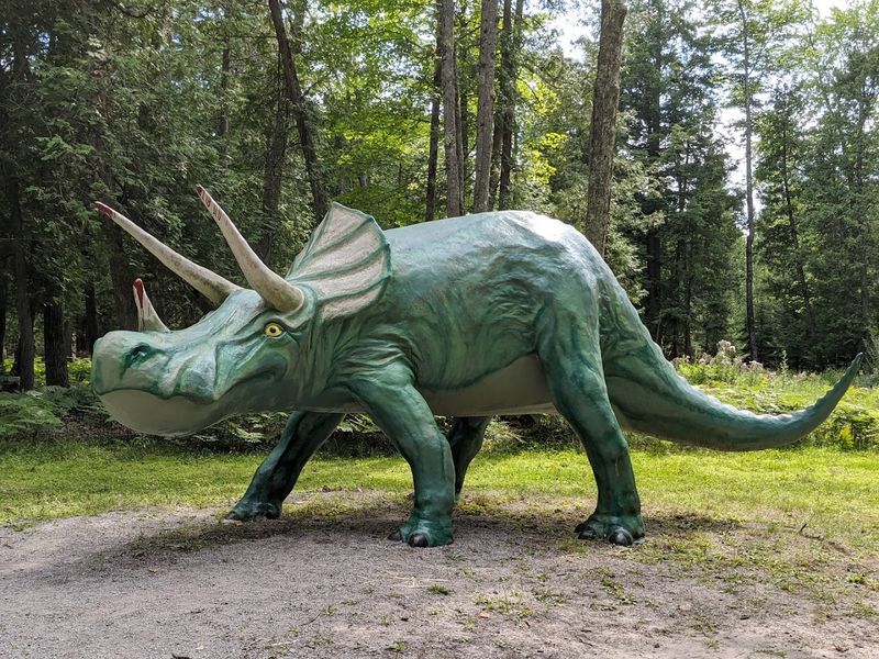 Handmade Sculptures With an 80-Year History Handmade Sculptures With an 80-Year History