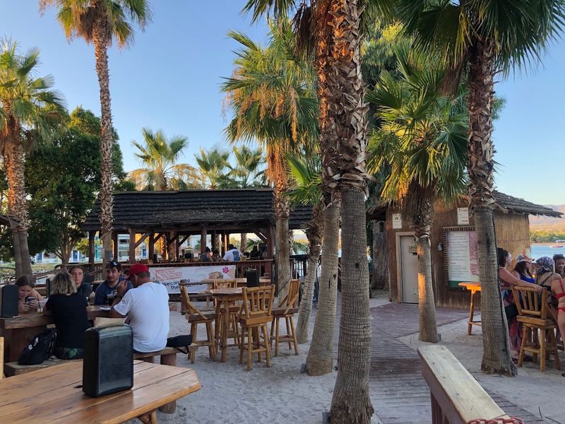 Happy Hour Deals Worth Rearranging Your Schedule For