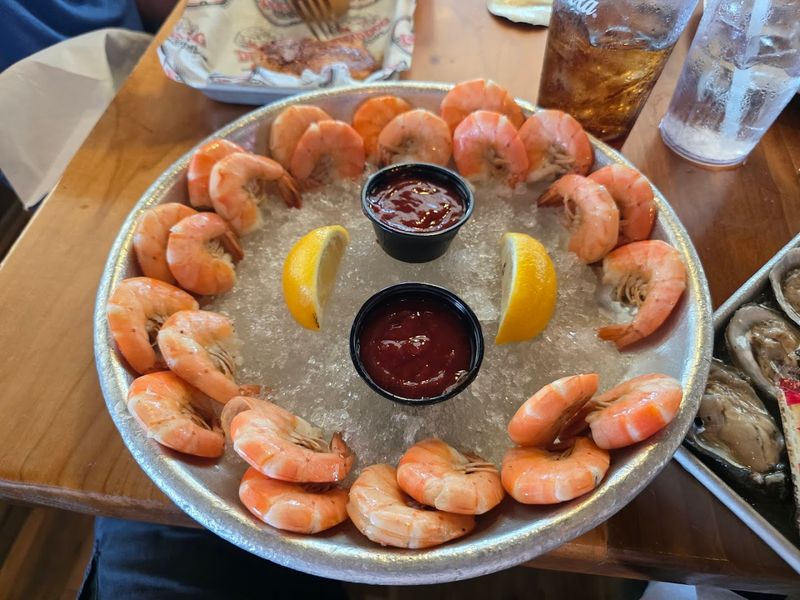 Happy Hour That Locals Swear By Happy Hour That Locals Swear By