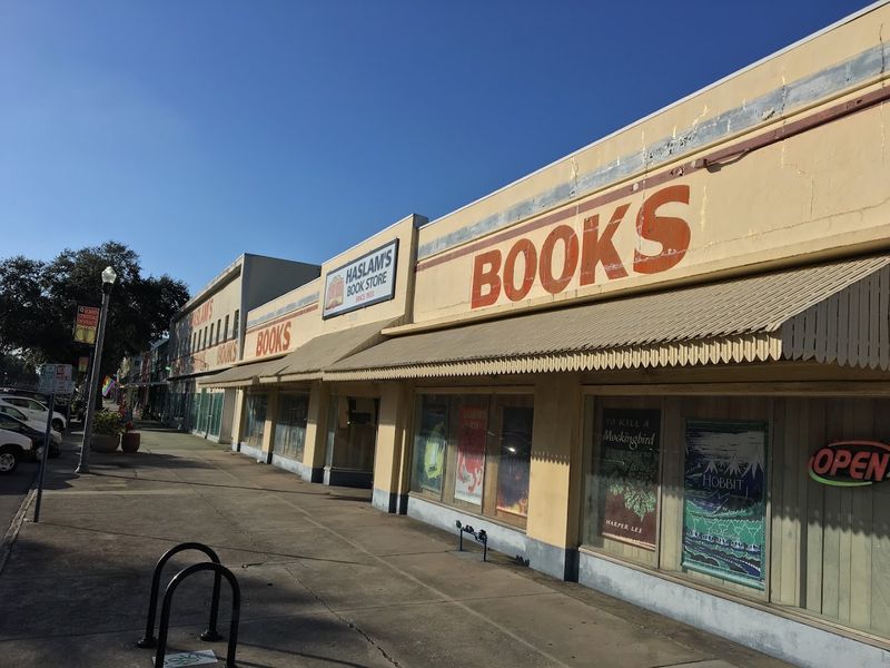 Haslam's Book Store - St. Petersburg, Florida Haslam's Book Store - St. Petersburg, Florida