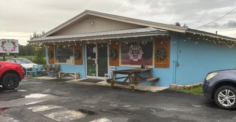Hidden Away In North Carolina Is A Restaurant So Good, Locals Gladly Drive Hours To Keep Coming Back