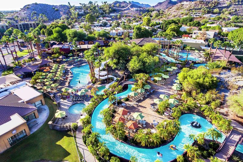 Hilton Phoenix Resort at the Peak - Phoenix, Arizona