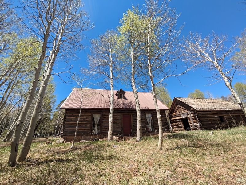 Historic Cabins That Tell a Story of the Past Historic Cabins That Tell a Story of the Past