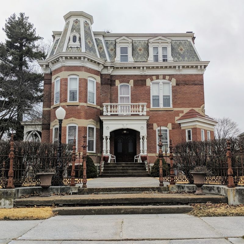 Historic Homes That Tell Fascinating Stories