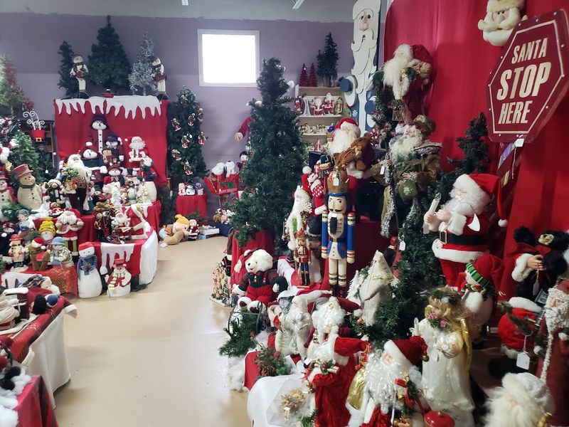 Holiday and Christmas Displays Done Right