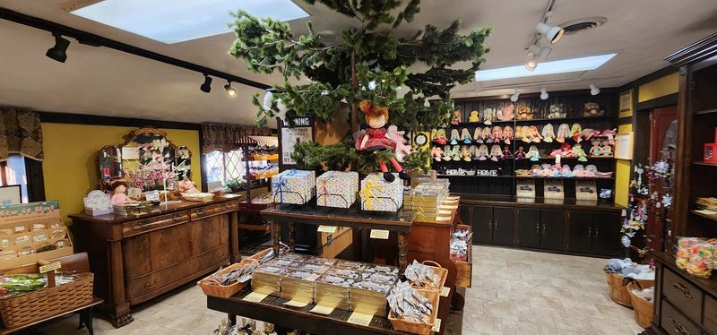 Homemade Chocolates That Are Truly Made With Care Homemade Chocolates That Are Truly Made With Care