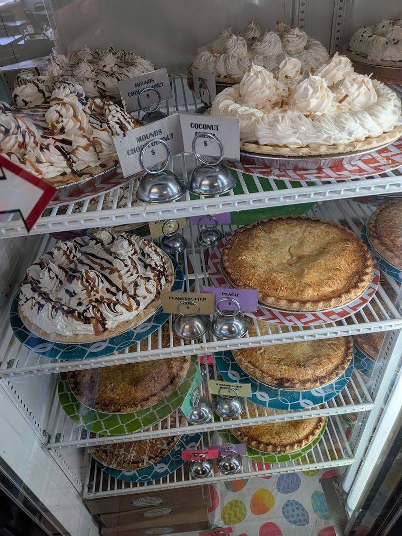Homemade Pies That People Fly In To Taste Homemade Pies That People Fly In To Taste