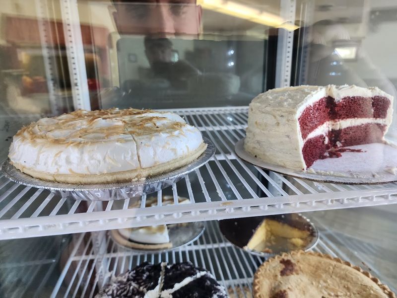 Homemade Pies and Cakes That Steal the Show Homemade Pies and Cakes That Steal the Show