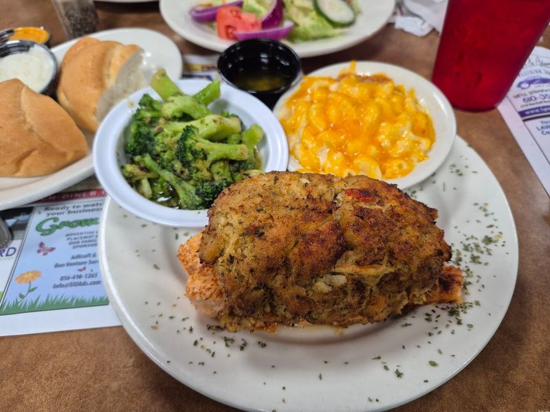 Hot Food, Fast Service, and Portions That Refuse to Disappoint Hot Food, Fast Service, and Portions That Refuse to Disappoint