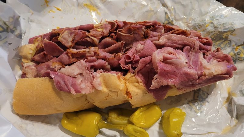 Hot Pastrami That Regulars Say Is Simply the Best Around