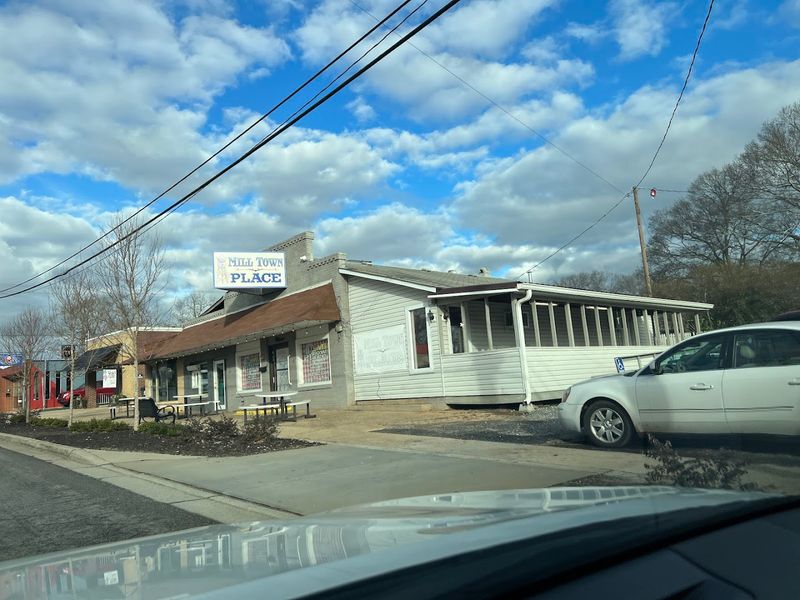 Hours and Location That Make It Easy to Visit