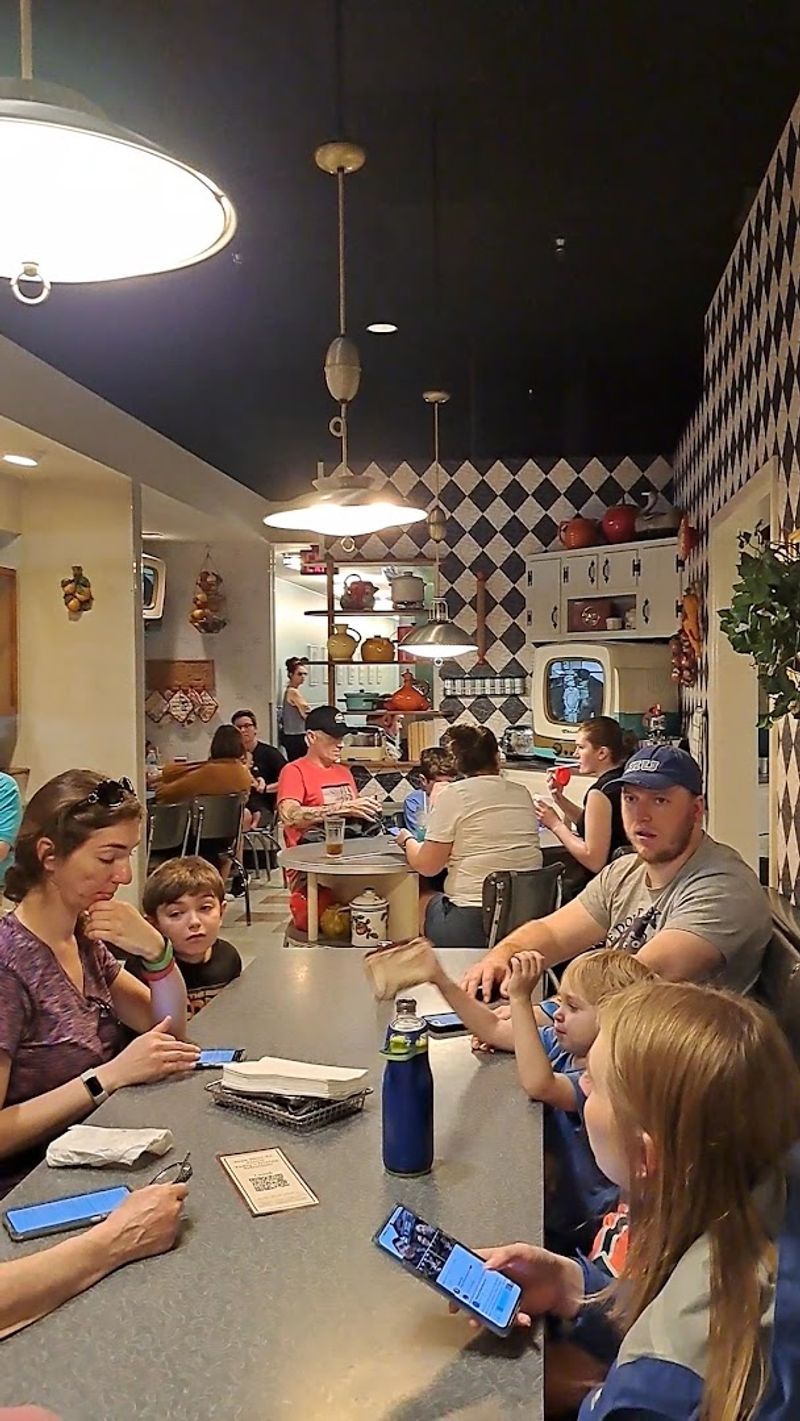 How It Compares to Other Hollywood Studios Dining Spots