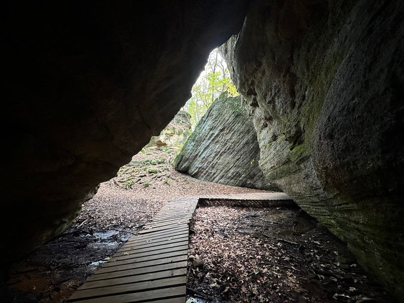 How Nelson-Kennedy Ledges Compares to Hocking Hills