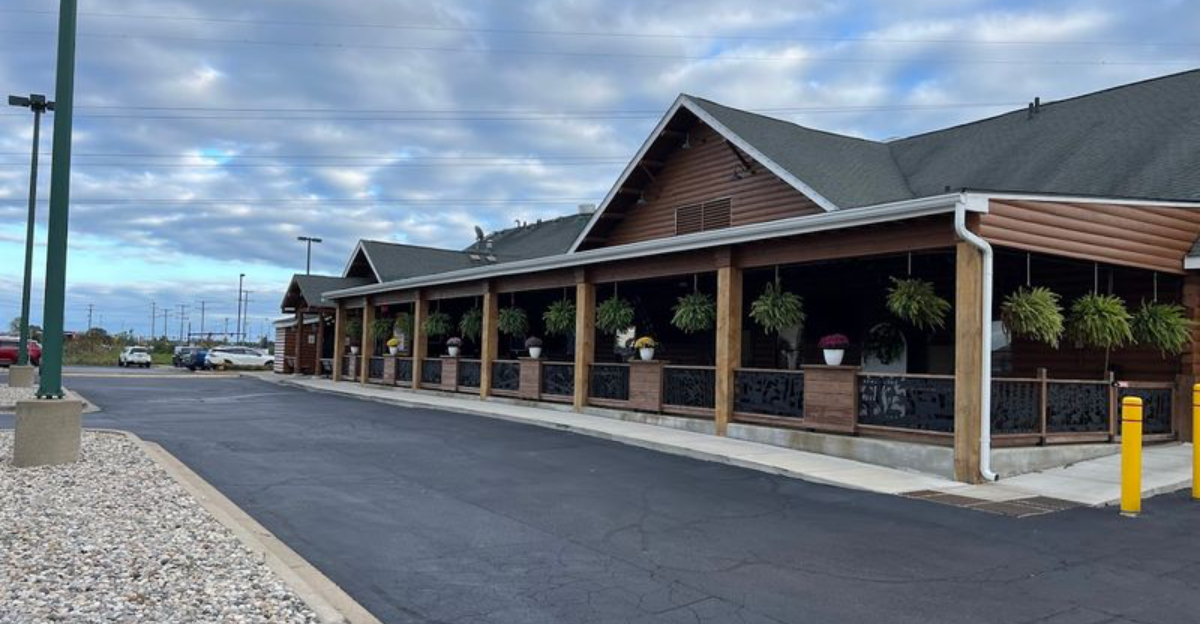 Hungry Diners Across Michigan Keep Coming Back For The Famous All-You-Can-Eat Buffet At This Unassuming Restaurant