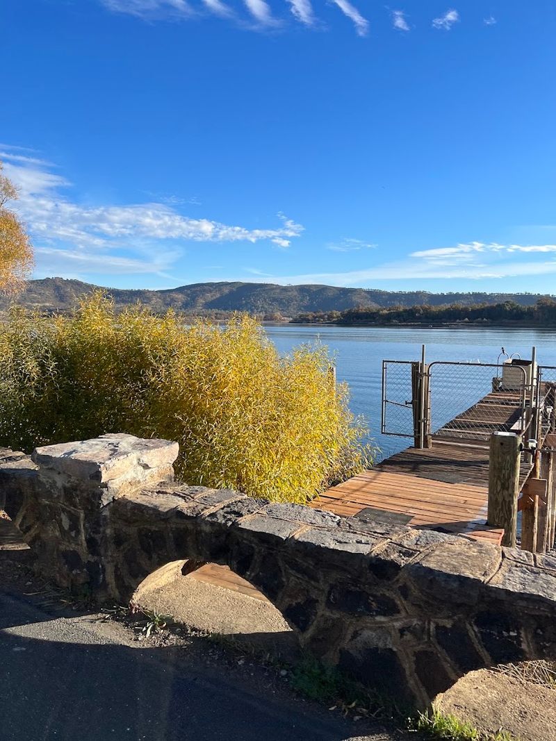 Hunting for Clear Lake Diamonds Is a Quirky Local Tradition