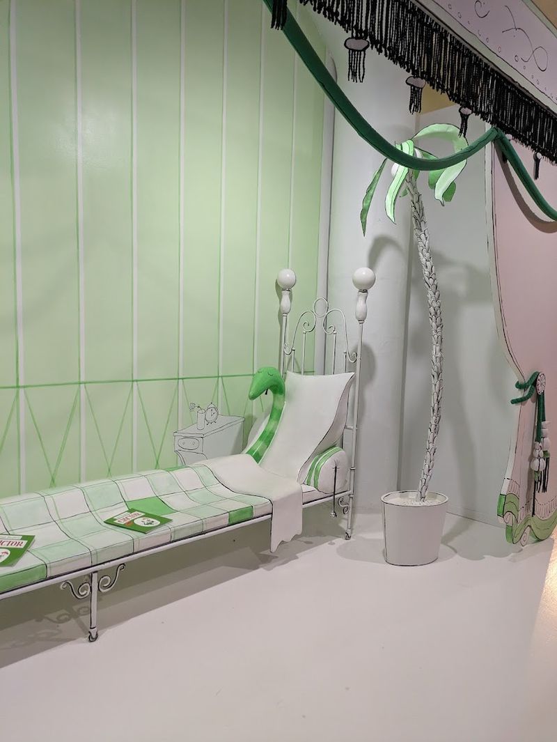 Iconic Goodnight Moon Room Iconic Goodnight Moon Room