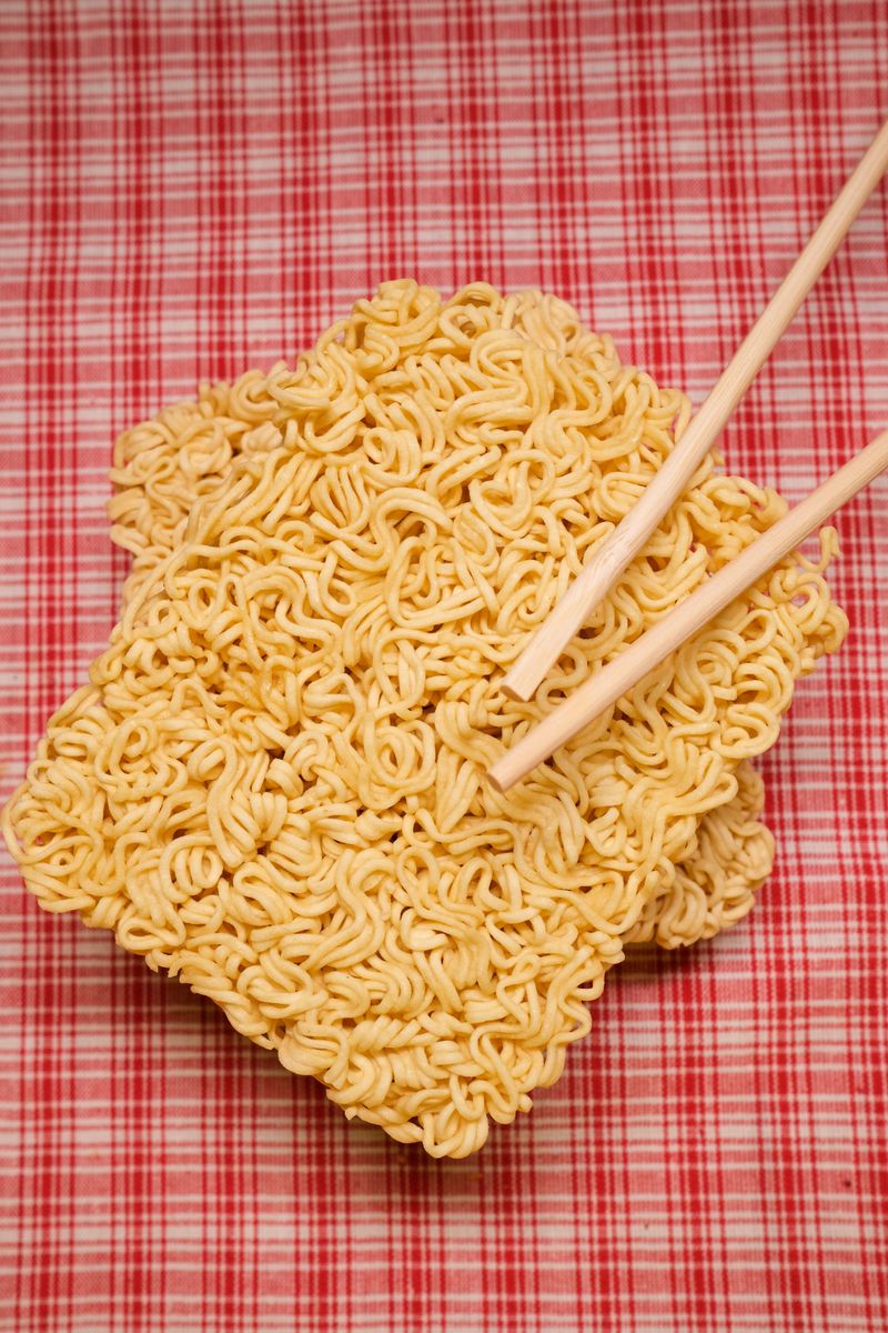 Instant noodles