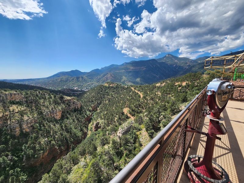 Jaw-Dropping Mountain Views From the Observation Deck